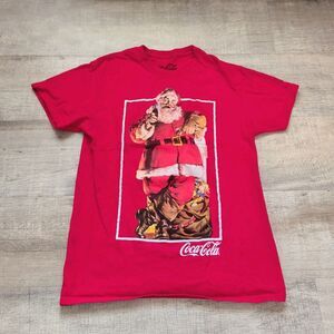 coca cola christmas santa print men’s red shirt size Small S